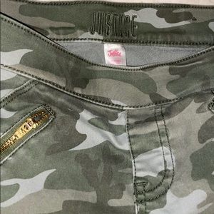 🌟Justice 🌟 Camo Skinny Leggings (10)